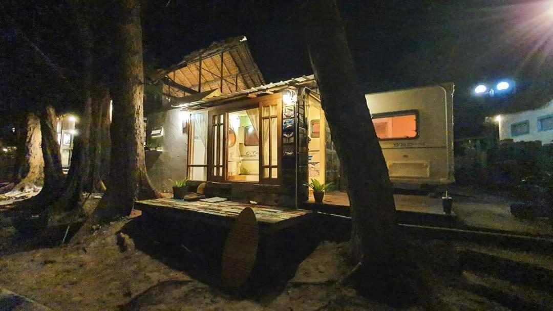 Maliblues Bed & Art Gallery Chumphon Εξωτερικό φωτογραφία