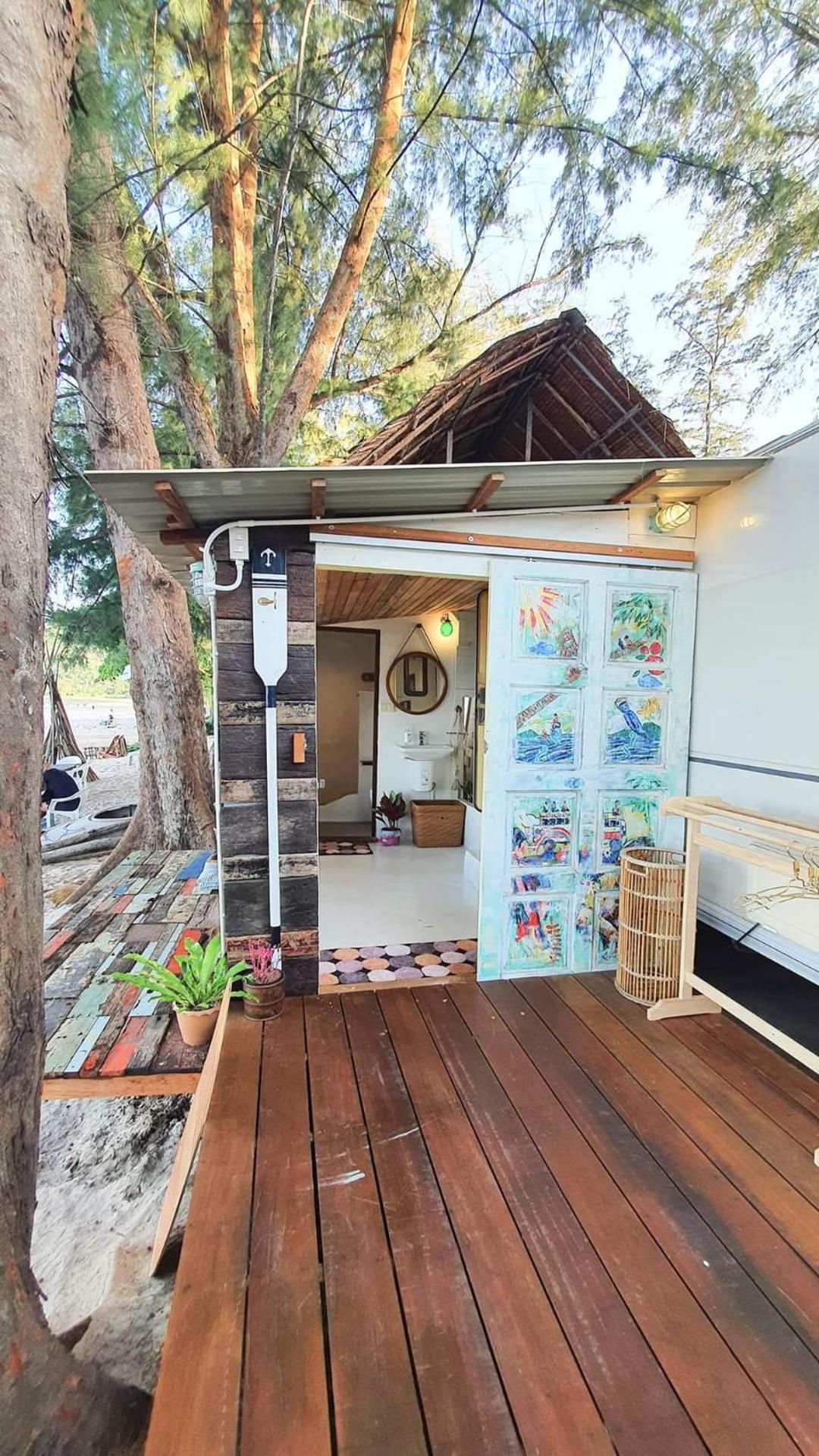 Maliblues Bed & Art Gallery Chumphon Εξωτερικό φωτογραφία