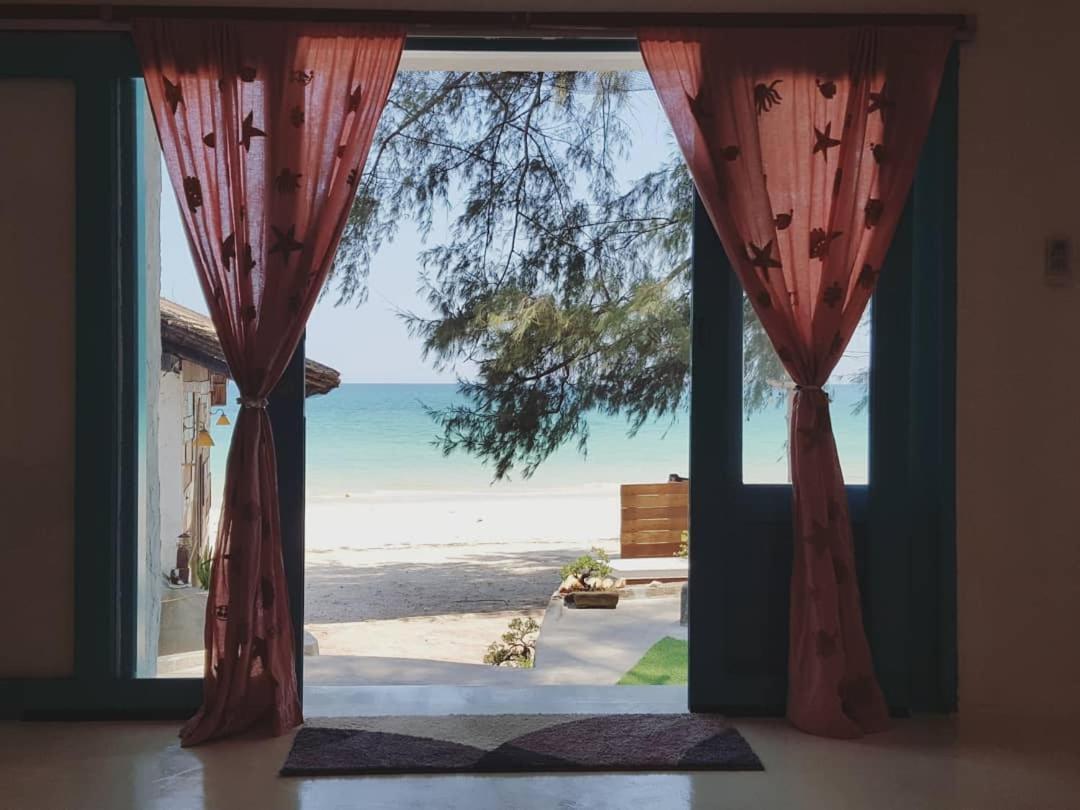 Maliblues Bed & Art Gallery Chumphon Εξωτερικό φωτογραφία