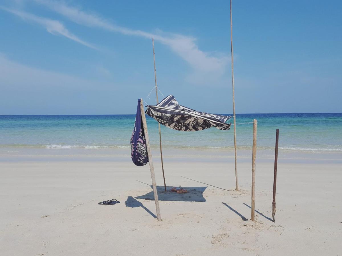 Maliblues Bed & Art Gallery Chumphon Εξωτερικό φωτογραφία